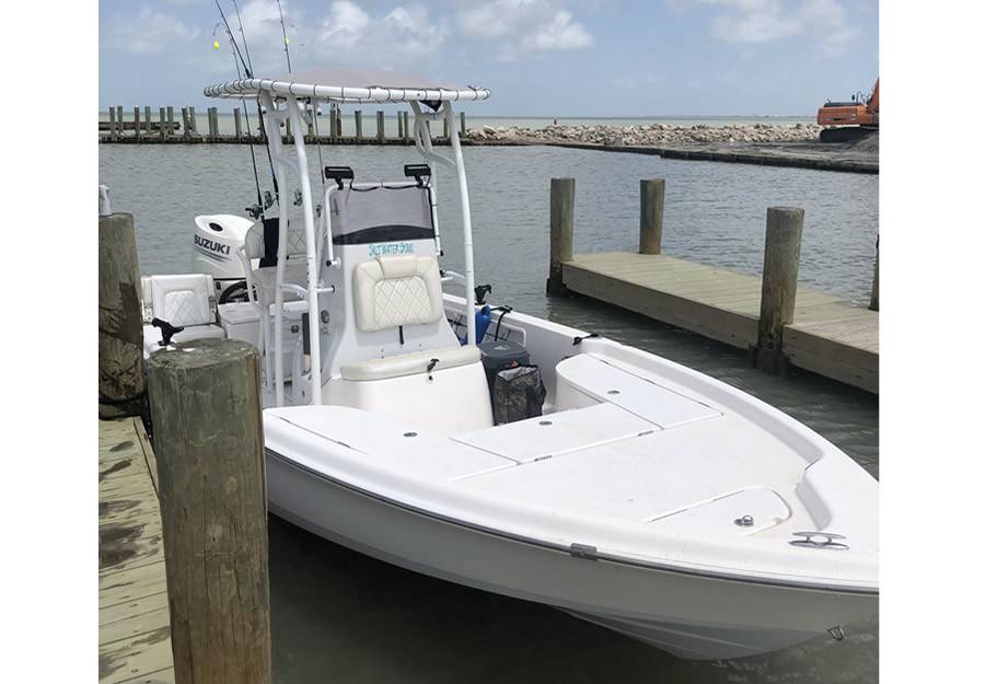 2019 Blue Wave 2200 Pure Bay with a SG600 boat t-top, photo 1 of 3