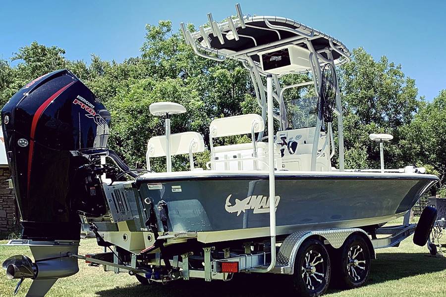 2019 Mako 21 LTS with a SG900 boat t-top, photo 3 of 6