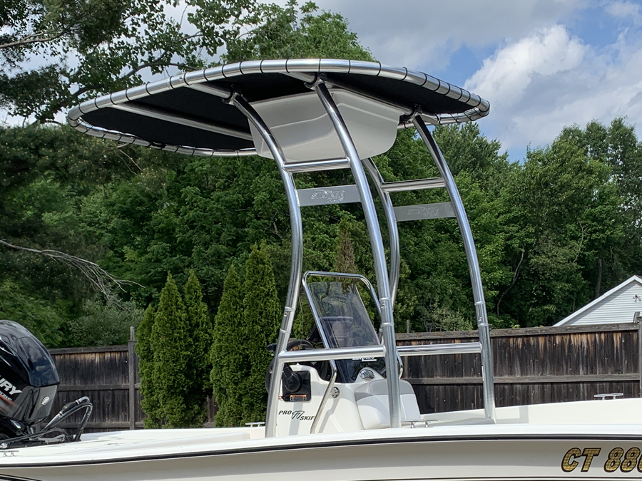 2019 Mako Pro Skiff 17 with a SG300 boat t-top, photo 2 of 4