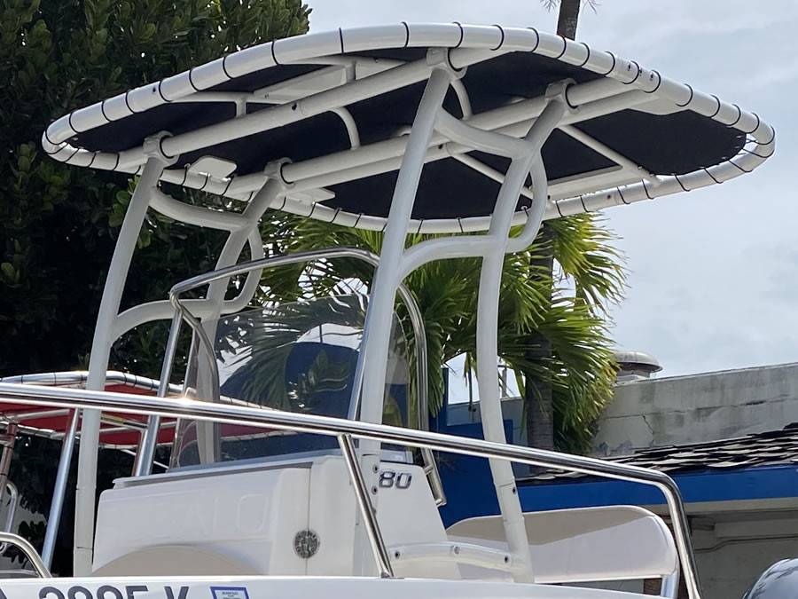 2019 Robalo R180 CC with a SG600 boat t-top, photo 3 of 5