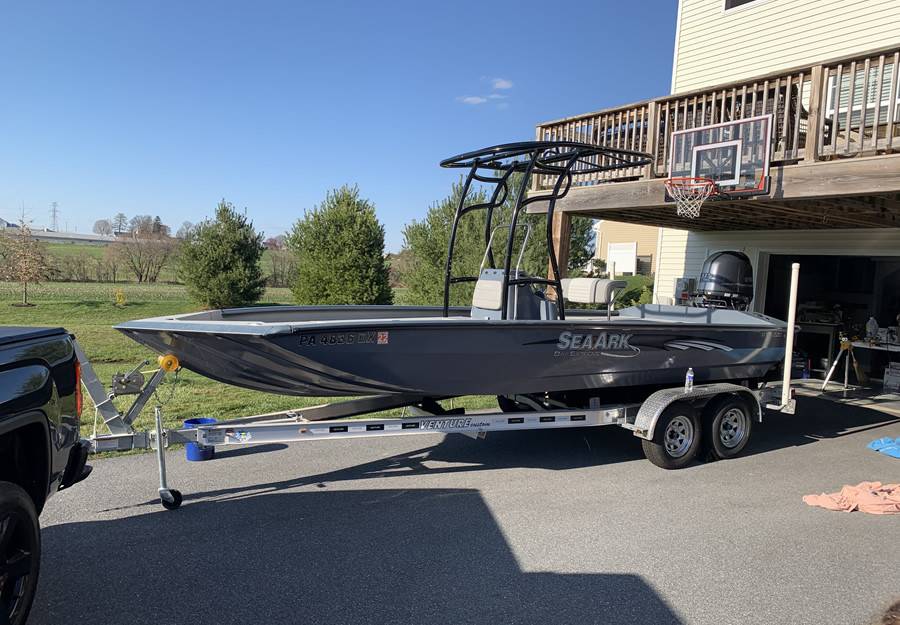 2019 SeaArk Bay Extreme 220 with a SG600 boat t-top, photo 2 of 3