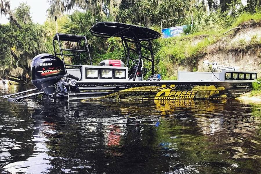 2020 Alweld 2070 Bowfish with a SG900 boat t-top, photo 1 of 4
