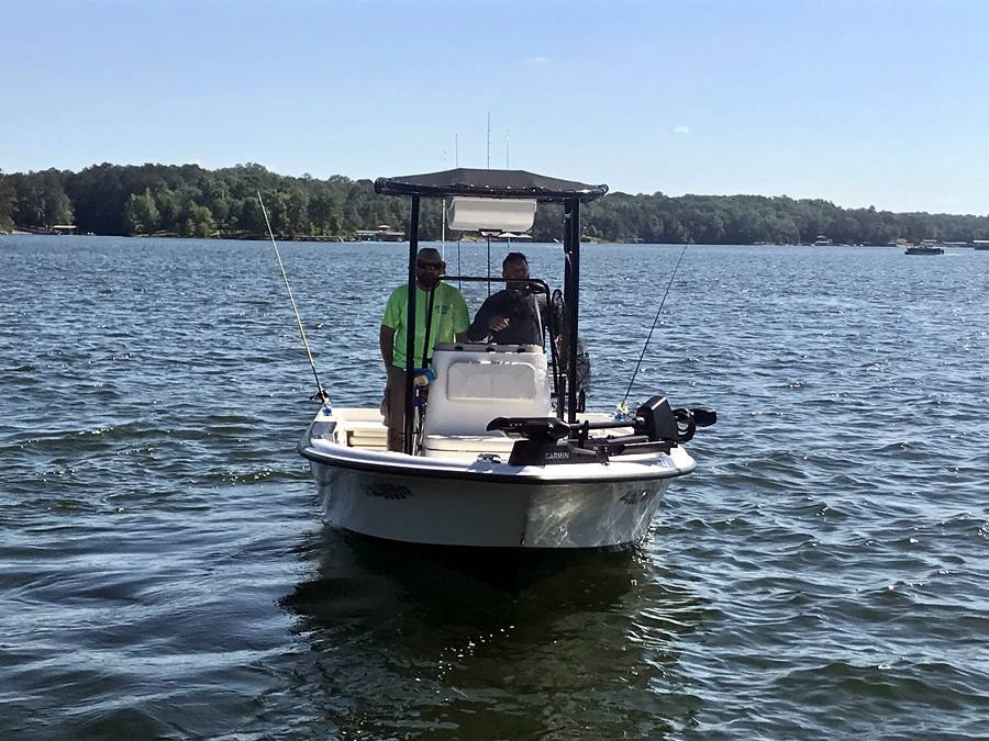 2020 Blue Wave 2000 Classic with a SG600 boat t-top, photo 2 of 5