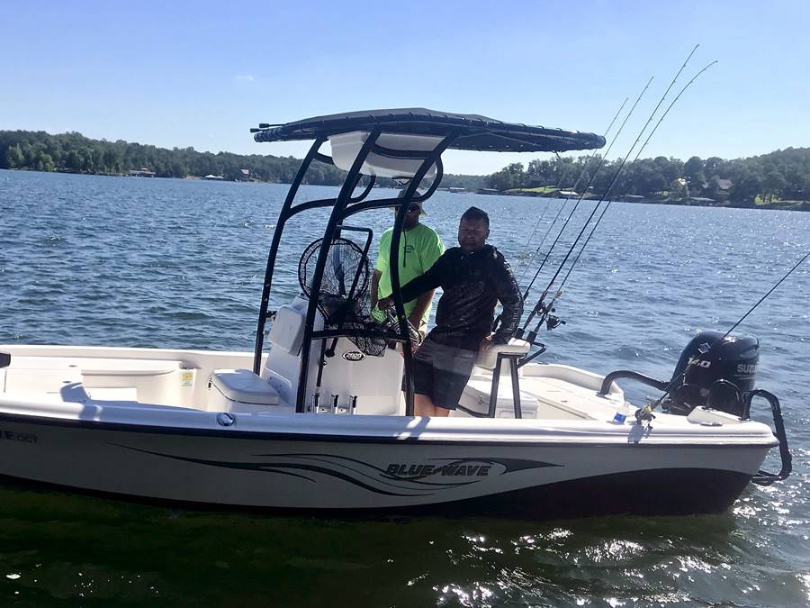 2020 Blue Wave 2000 Classic with a SG600 boat t-top, photo 3 of 5