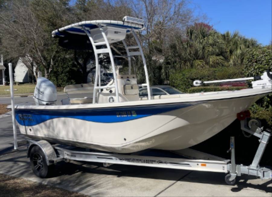 2022 Carolina Skiff 19LS with a SG300 boat t-top, photo 3 of 6