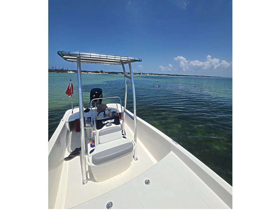 2023 Mako Pro Skiff 17 with a SG300 boat t-top, photo 3 of 3