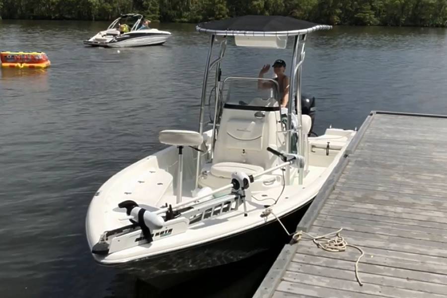 NauticStar 214 XTS with a SG600 boat t-top, photo 1 of 3